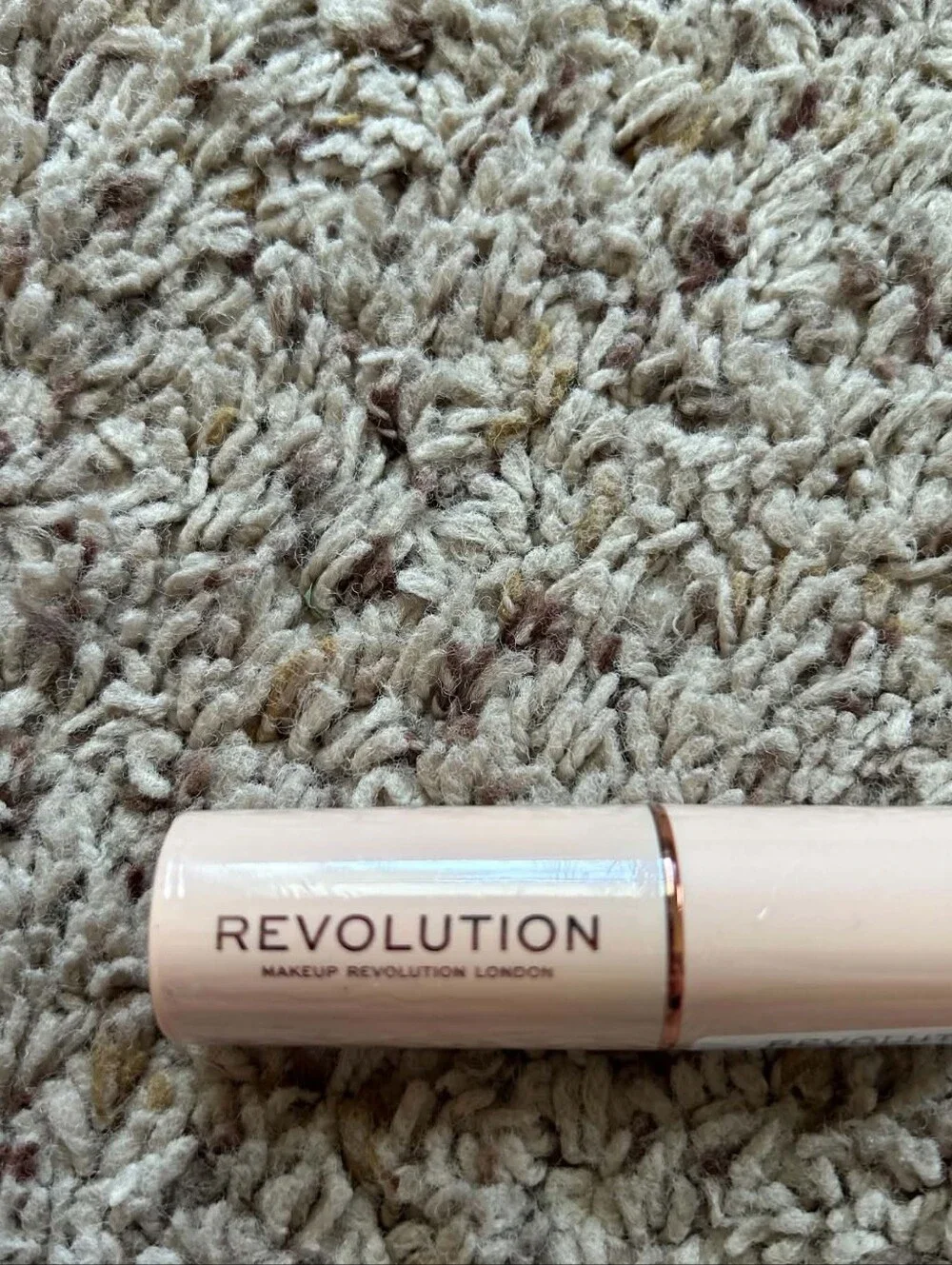 Makeup Revolution Cream Foundation Stick - Nude Beige